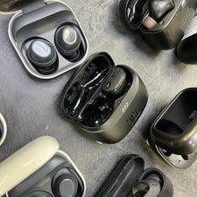 Load image into Gallery viewer, Samsung Buds and Different Brands LOT of 30 (FOR PARTS!)
