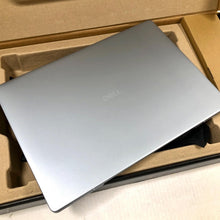 Load image into Gallery viewer, Dell 16" 1920x1200 Touch Ultra 9 288V 32GB 1TB SSD W11H
