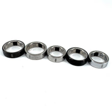Load image into Gallery viewer, Lot of 5 Oura Ring 4 Smart Rings Mixed Sizes - For Parts Only
