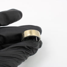 Load image into Gallery viewer, Oura Ring Gen 4 Size 8 - Gold
