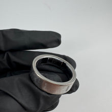 Load image into Gallery viewer, Oura Ring 4 Smart Ring Size 15 - Silver Ring
