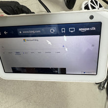 Load image into Gallery viewer, DISPLAY ISSUE Amazon Echo Show 5 1st Gen Smart Display Speaker H23K37 - White
