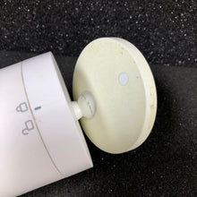 Load image into Gallery viewer, Ring Stick Up Cam White Outdoor Wireless Battery Security Camera 5UM7E5
