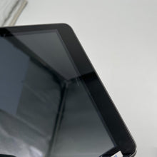Load image into Gallery viewer, Pioneer DMH-WT3800NEX 9" Multimedia Touch Display (READ!)
