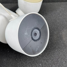 Load image into Gallery viewer, Google GPLE9 Outdoor Weatherproof Floodlight IP Camera 1080p White Wired (READ!)
